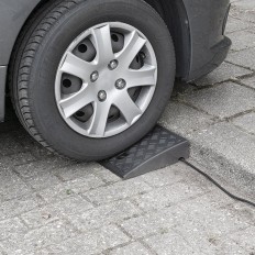 RAMPA KRAWĘŻNIKOWA  70mm CZARNA ,ZESTAW 2 SZT