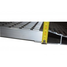 Najazd aluminiowy TYP A 4-komorowy 2485x350x40