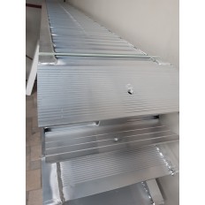 Rampy najazdy aluminiowe z certyfikatem L-4000 mm / 2,7 T