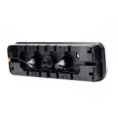 FRISTOM Lampa tylna PRAWA LED 24V, 6-funkcyjna, bez oświetlenia tablicy rej., złącze AMP 7PIN