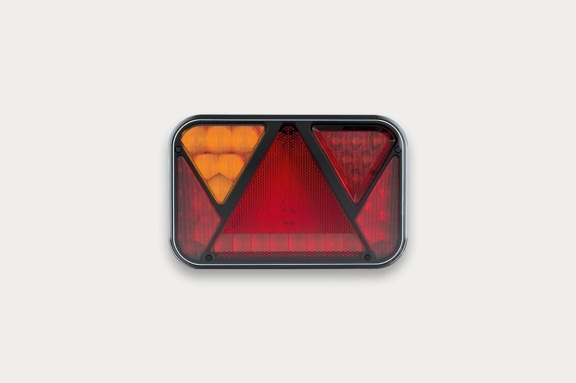 UNIVERSAL LEFT LAMP with LED reflective triangle 12V, 5-function STOP/ POSITION/ DIRECTOR/ FOG LAMP, Bayonet