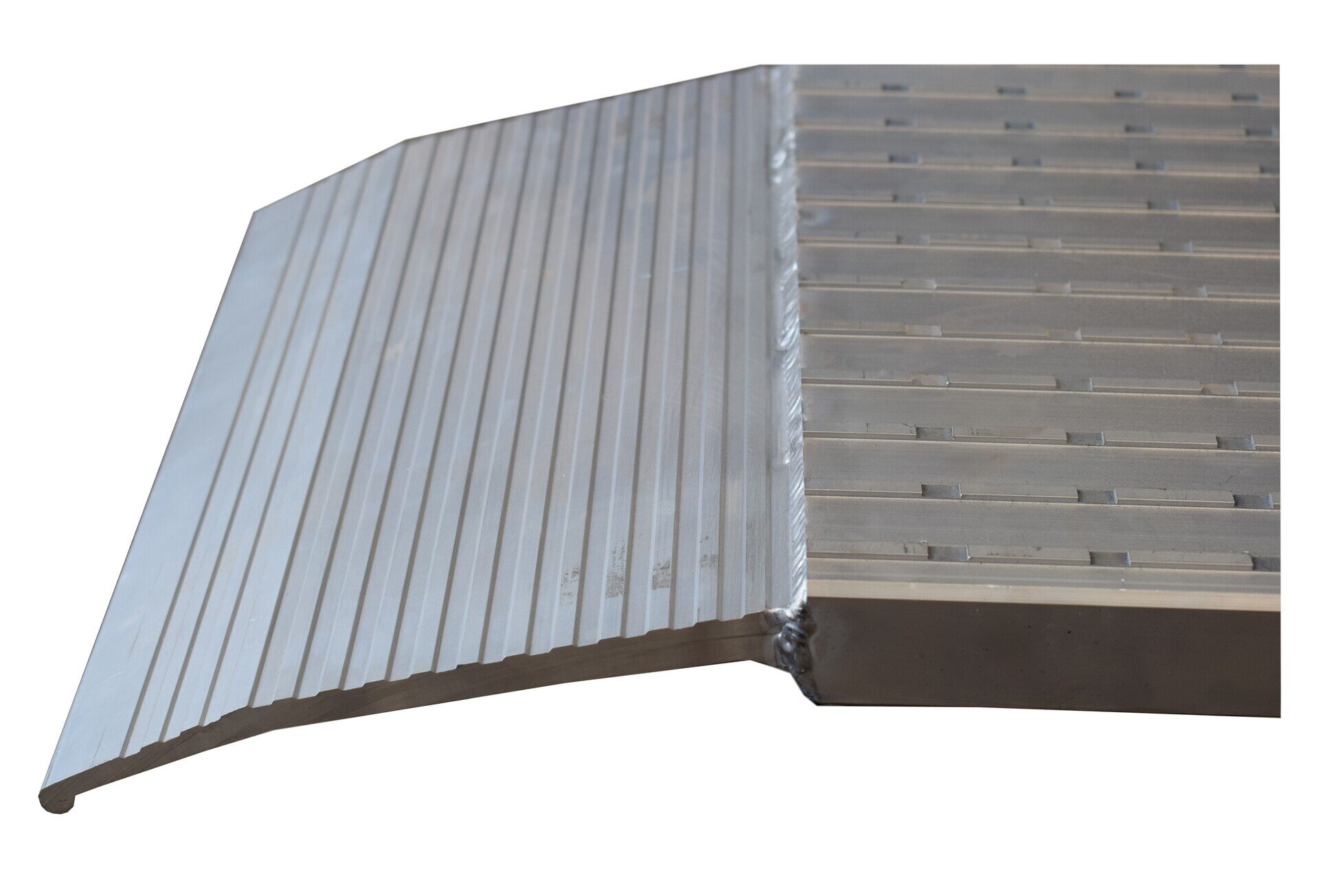 Najazd aluminiowy typ C 4-komorowy 3350x350x40 mm