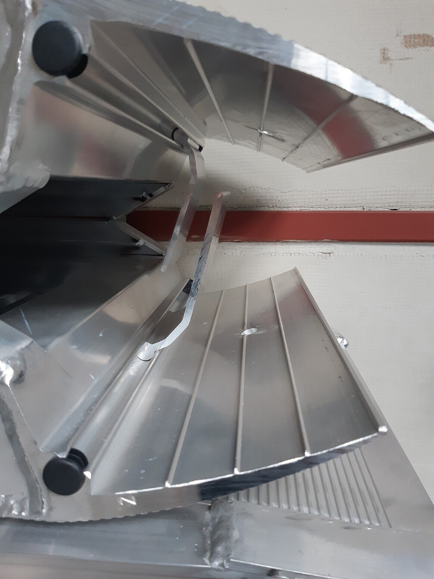 TUV ALUMINIUM RAMPS L 4000 mm / 5 T
