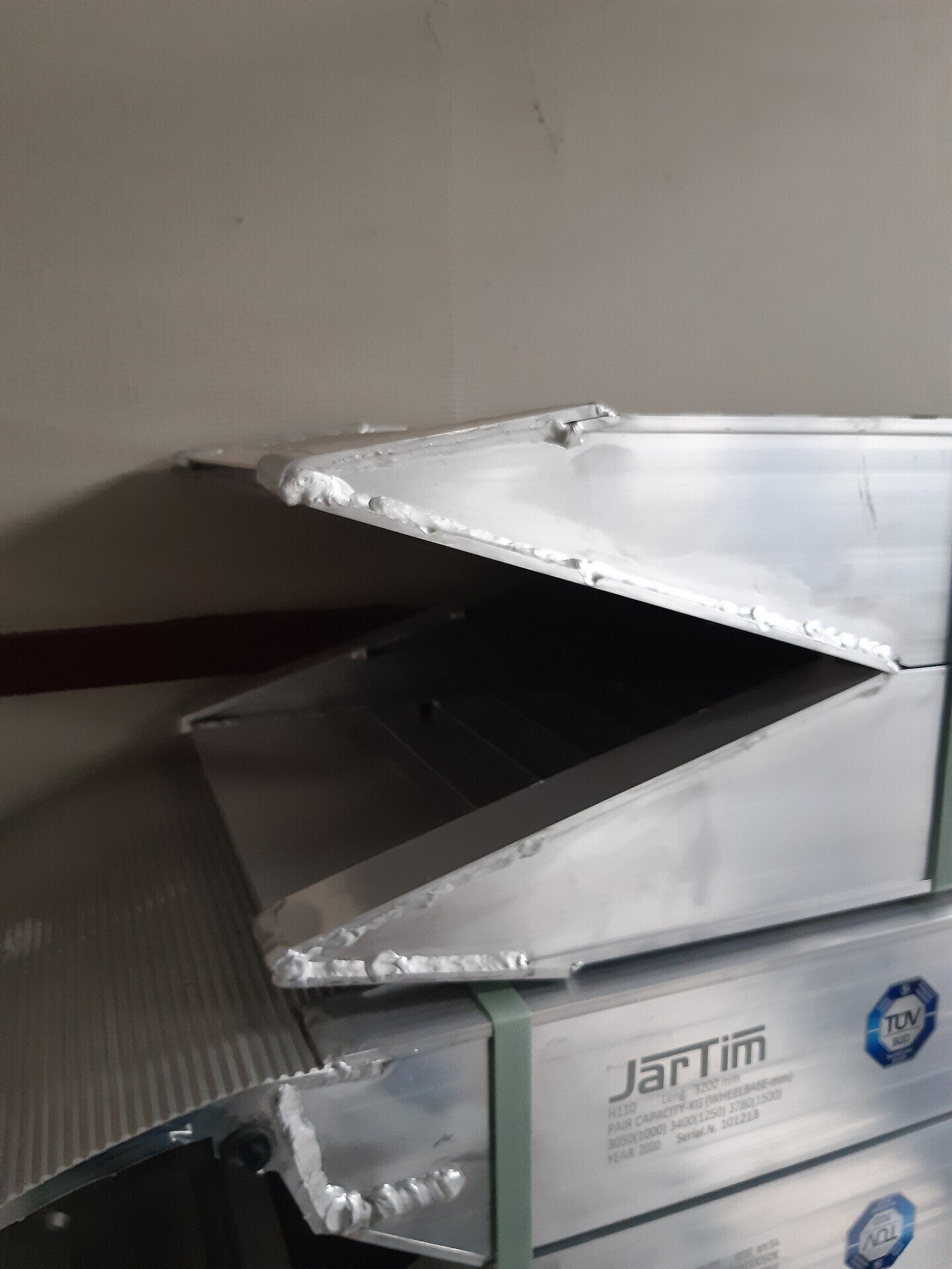 TUV ALUMINIUM RAMPS L 4000 mm / 5 T