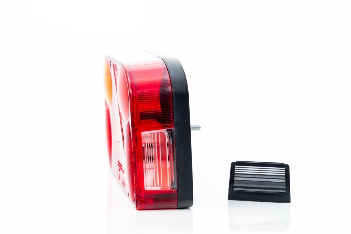 RIGHT REAR LAMP WITH REFLECTOR TRIANGLE AND REVERSING LIGHT
