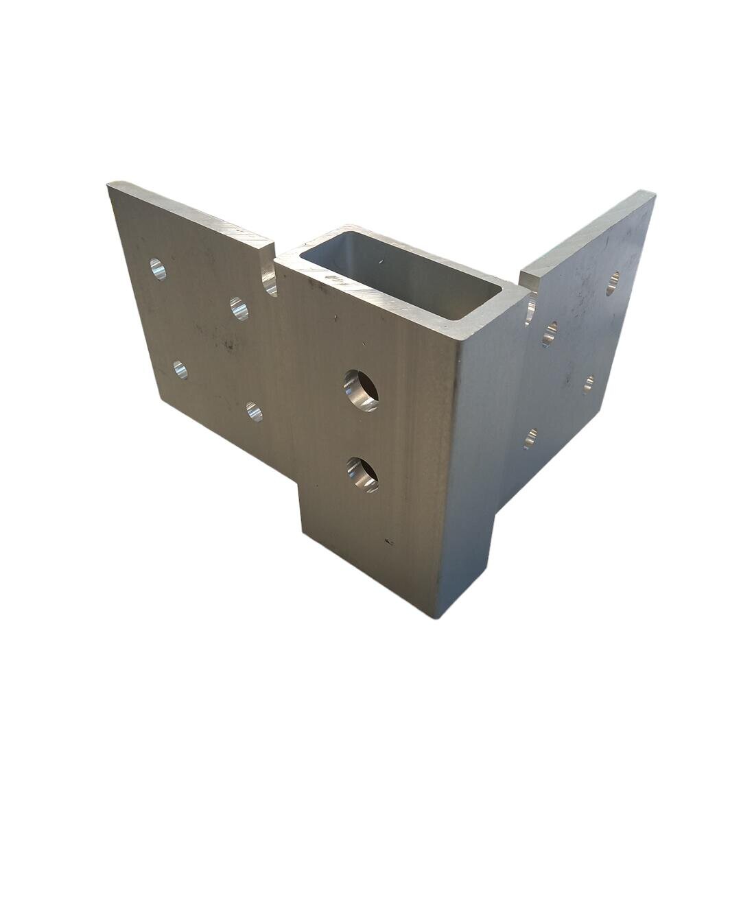NAROŻE ALUMINIOWE 90 PP/TL CENTRALNE OTWORY