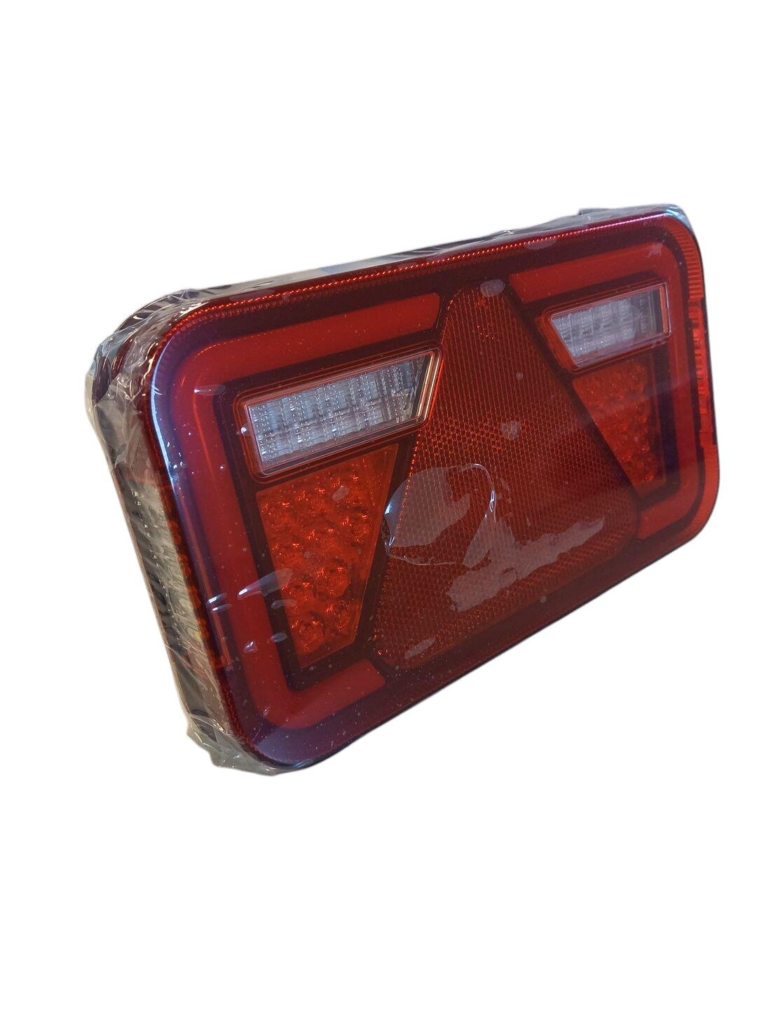 ASPOCK tail lamp MULTILED IV right / reverse / with plate light / 5-PIN byonet / 12/24V