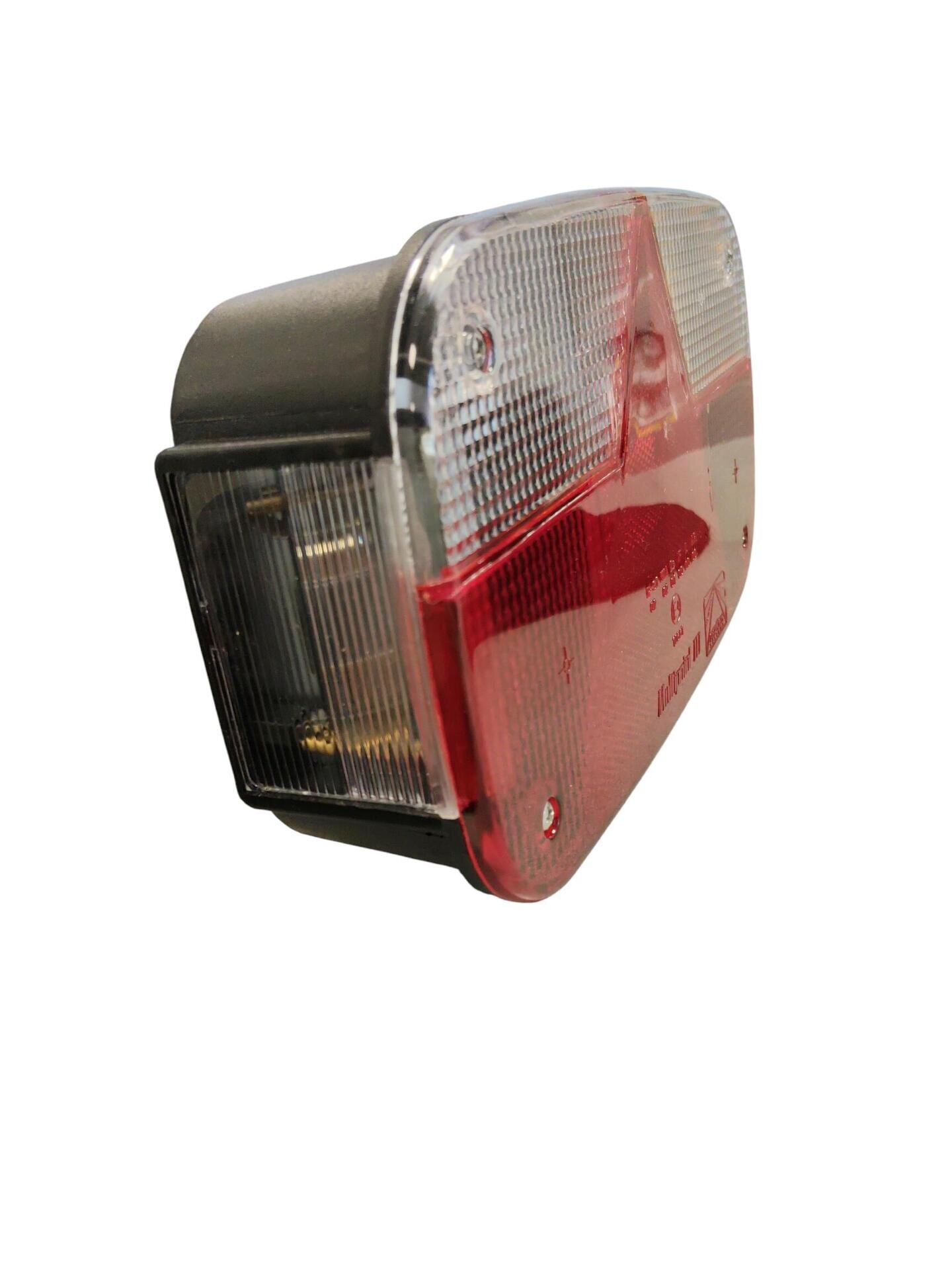 ASPOCK lampa tylna MULTIPOINT III prawa bajonet 5