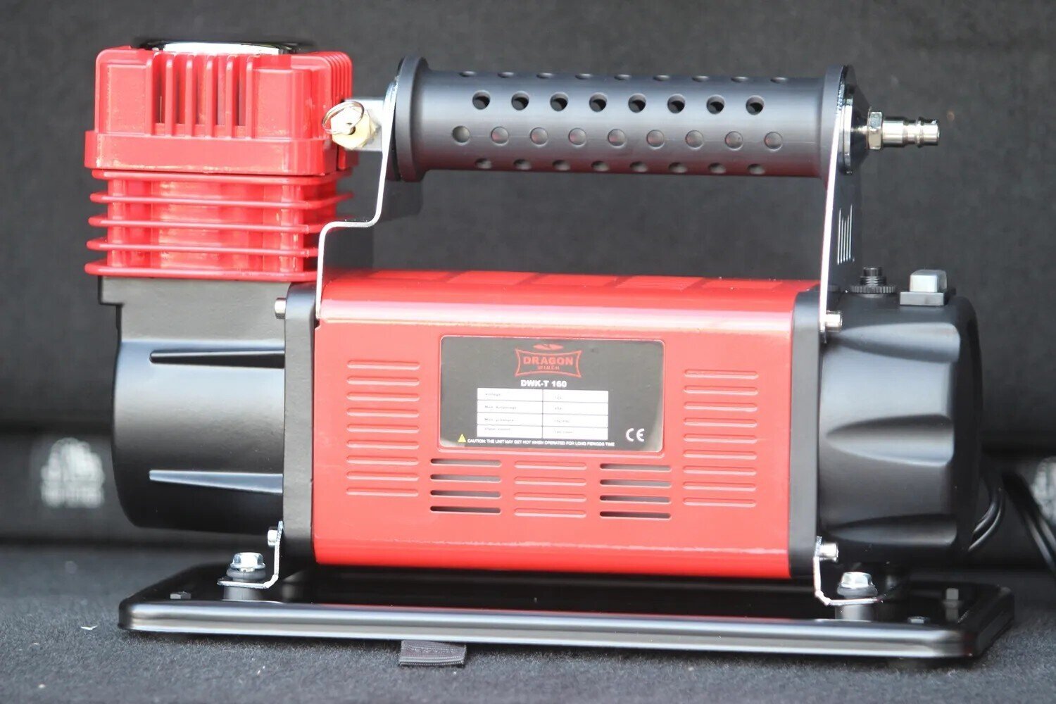 Large compressor 150 PSI 160 l/min DWK-T160 Dragon Winch
