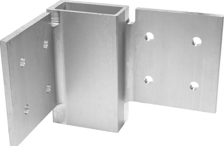 NAROŻE ALUMINIOWE 90 PP/TL BEZ OTWORÓW
